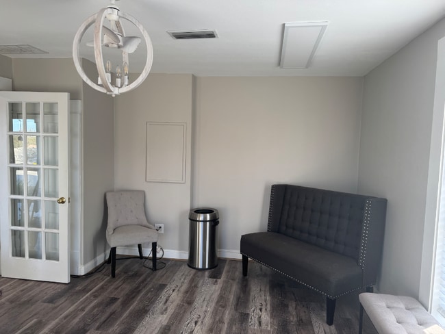 Photo - 403 W Main St