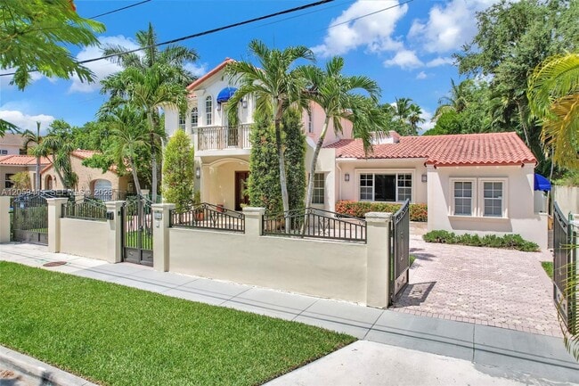 Photo - 244 SW 28th Rd