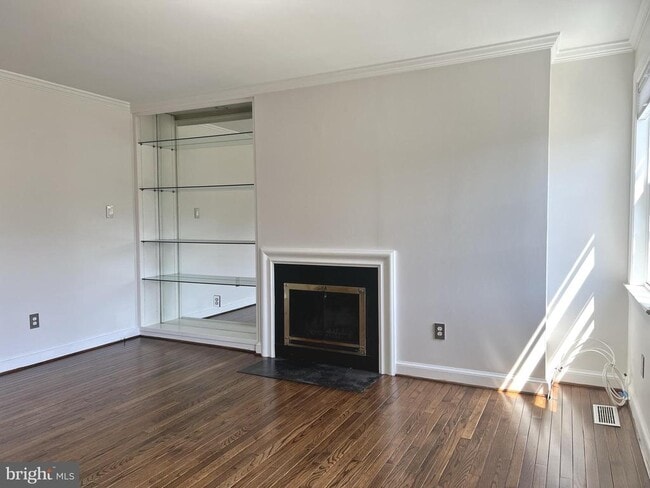 Photo - 907 Green St