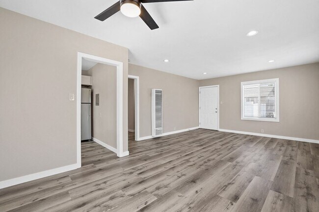 Huntington Manor Homes