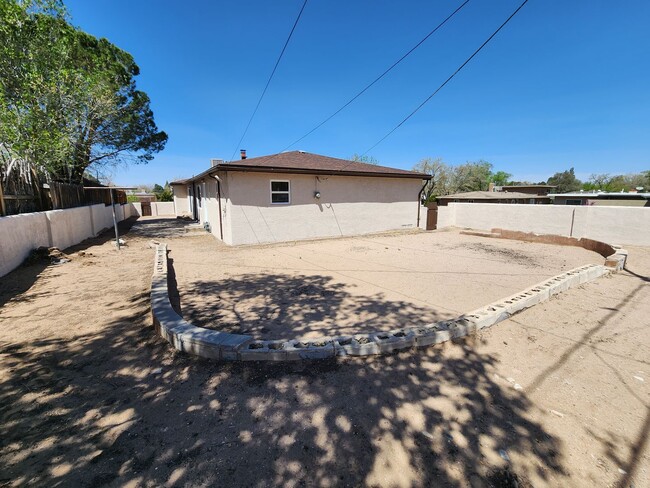 Photo - 4 bed 2.5 bath