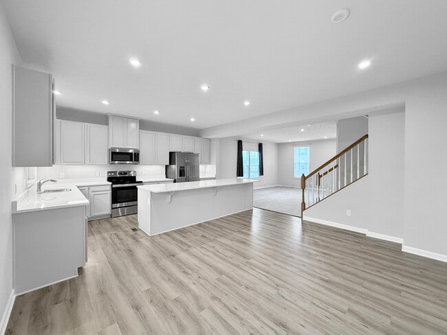 Photo - Pet-Friendly 3 Bedroom, 2.5 Bath Home for ...