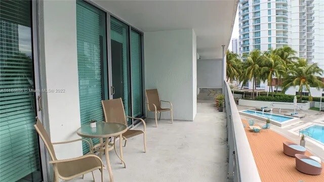 Photo - 90 SW 3rd St Unit 1115