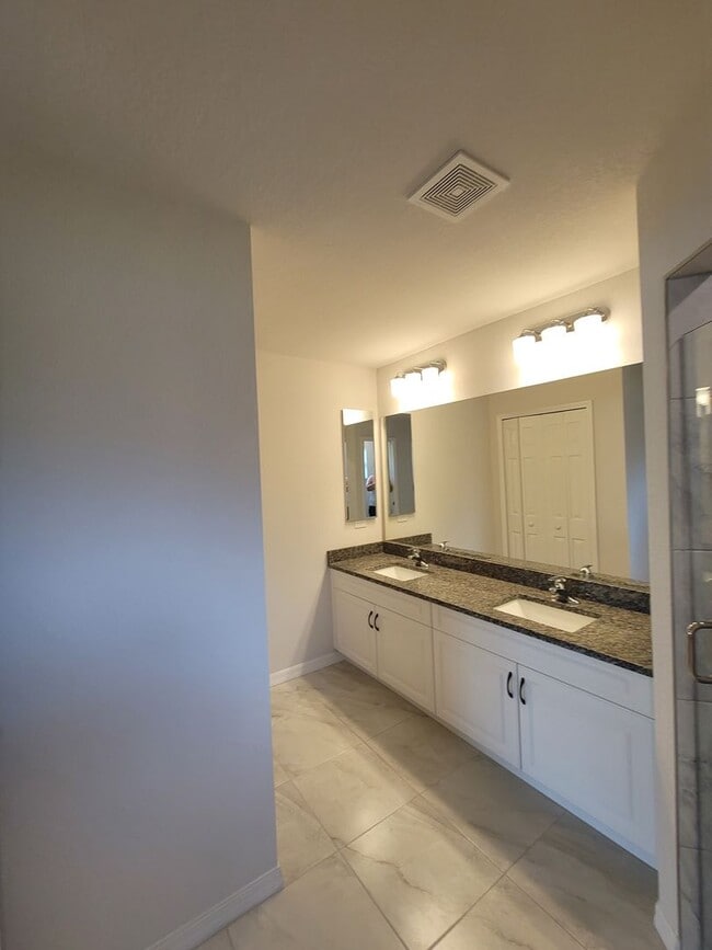 Photo - 2316 SW 19th Ave
