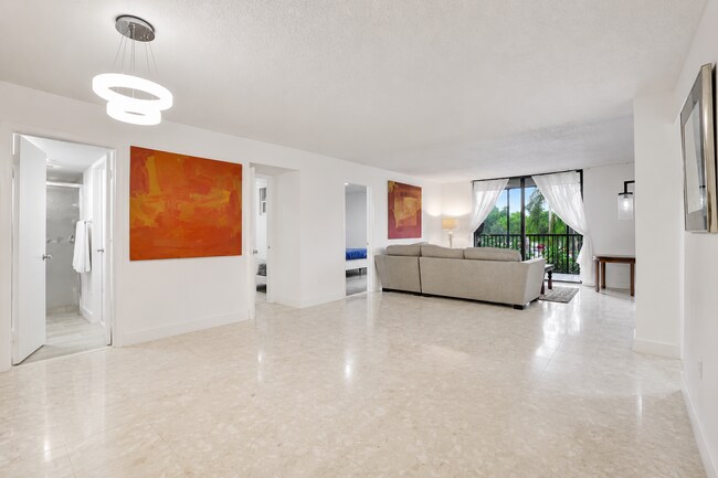 Photo - 900 NE 195th St Unit 217