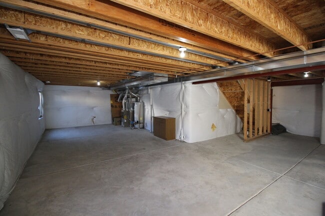 Building Photo - Newly Remodeled 3 Bedroom Home in Claremon...
