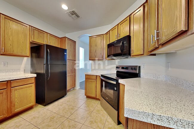 Photo - 7225 S 73rd Dr