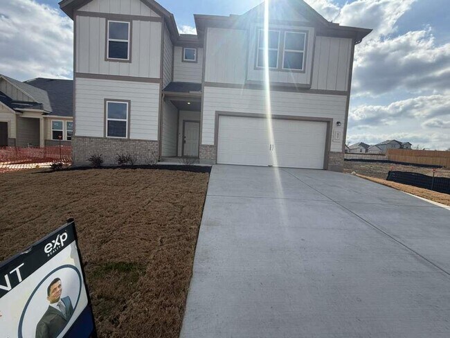 Photo - 4521 Bridal Veil Dr