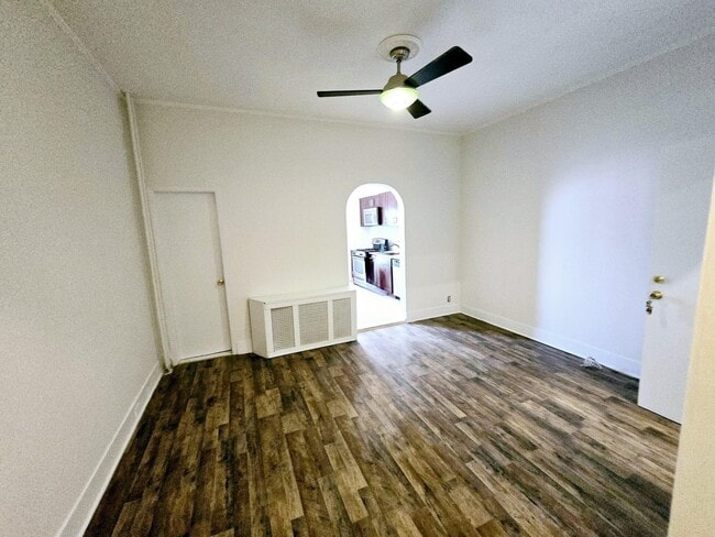 Photo - 214.5 Bowers St Unit 1