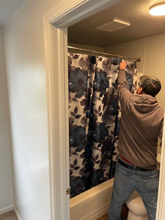 Photo - 117 N 14th St