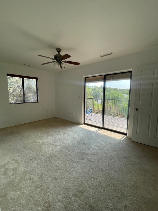 Photo - 1001 E Goodwin St