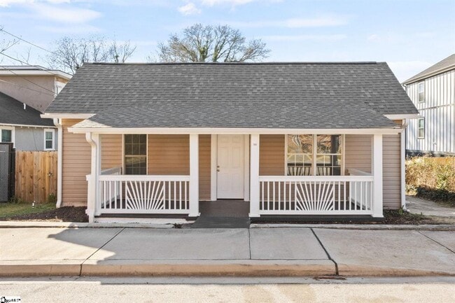 103 Sterling St