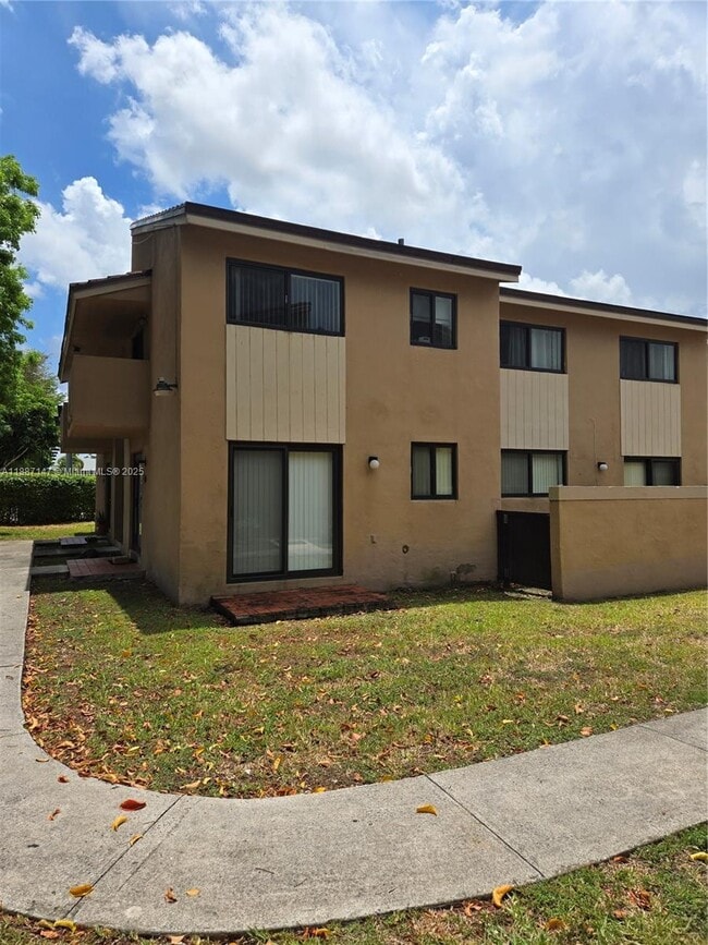 Building Photo - 15425 SW 80th St Unit 205-12