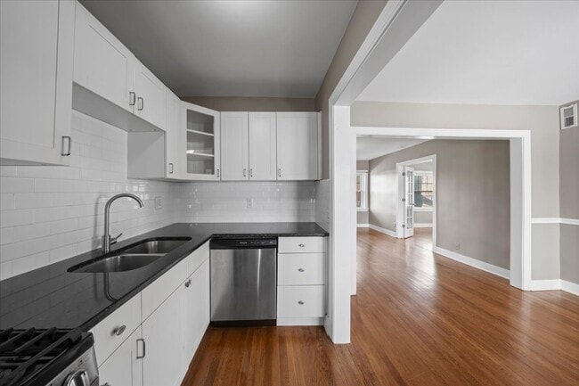 Photo - 3803 Pennsylvania Ave Unidad Apt 2N