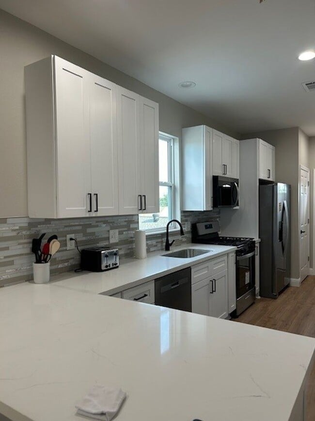 Photo - 1828-1830 Benefit Street Unit 1828 Benefit St.