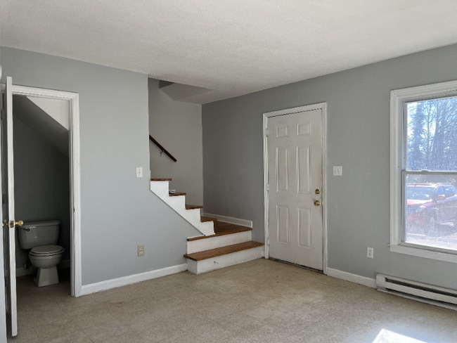 Photo - 2667 Dr Carver Rd