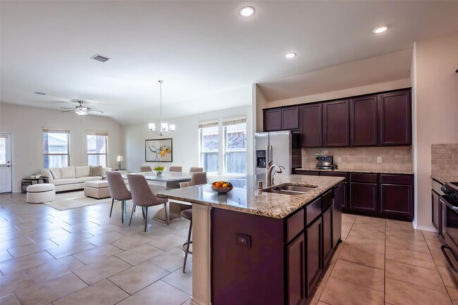 Photo - 4306 Romiti Ct
