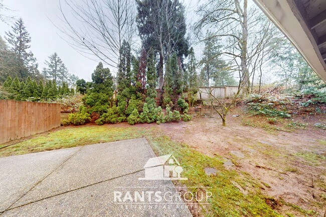 Photo - 832R Unit 3190 Mayfair Dr #B