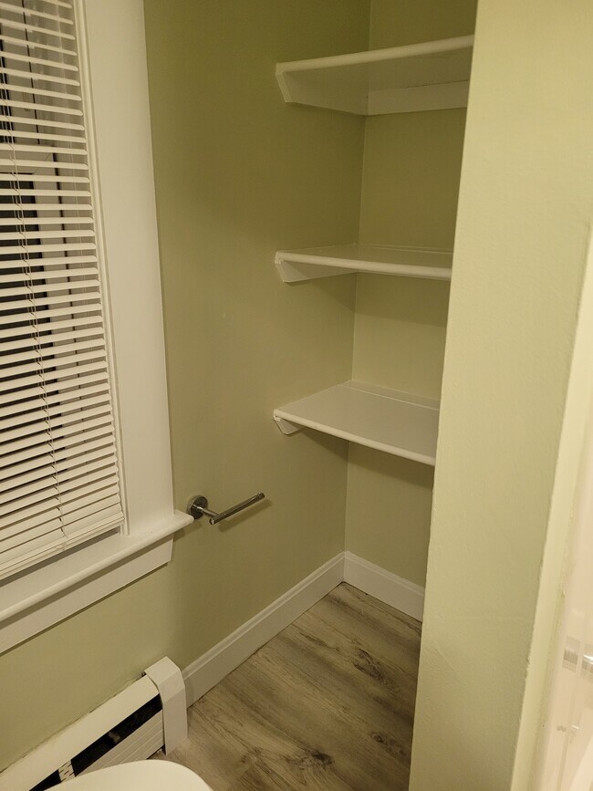 16 Canton St Unit first floor