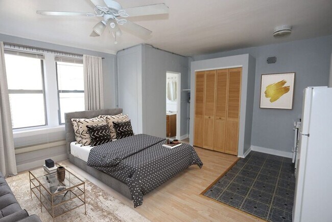 Photo - 4735 N Beacon St Unidad 404