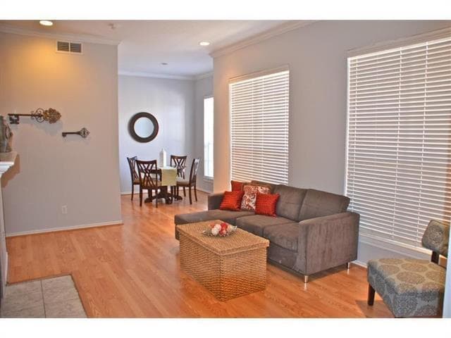 Photo - 3311 Blackburn St Unit 220