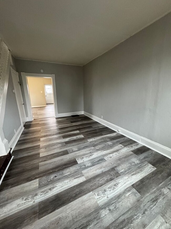 Photo - 721 Ross Ave Unidad A