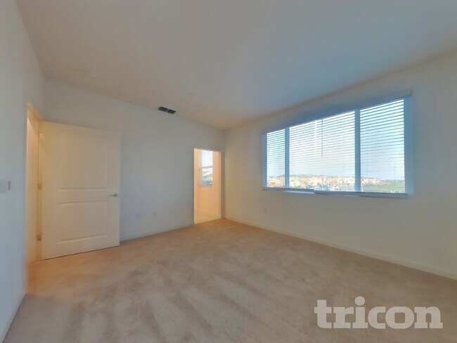 Photo - 2054 Delta Vw Ave