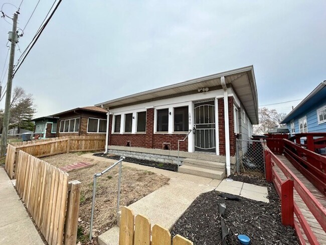 Photo - Charming 2 Bedroom 1 Bathroom Home in Center Township!!