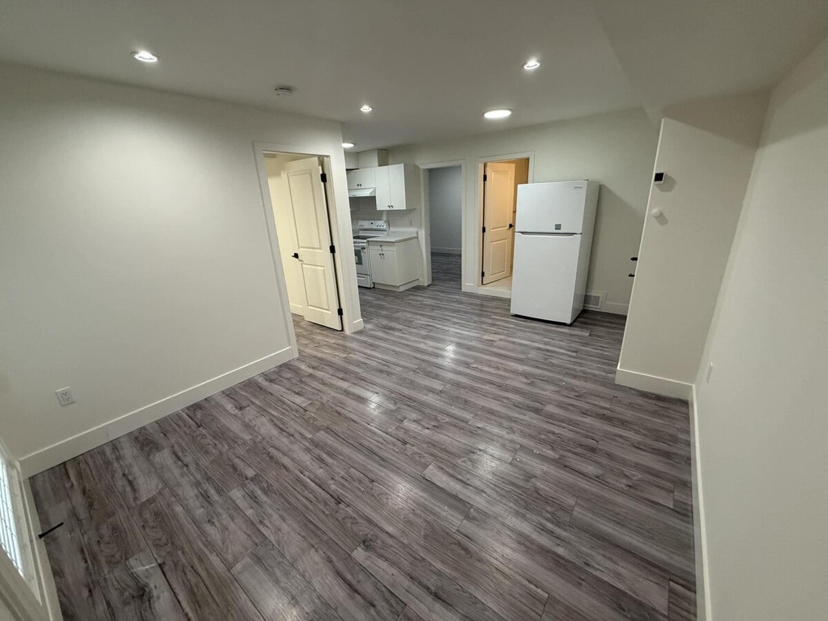 Photo - 13909 Park Dr