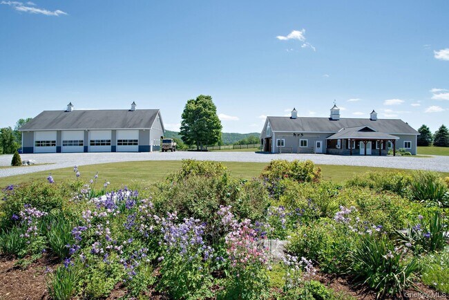 Photo - 209 Cricket Hill Rd