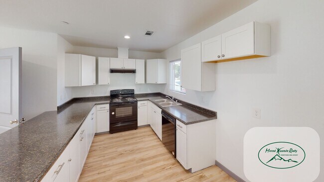 Photo - RENT SPECIAL FOR 2 MONTHS!