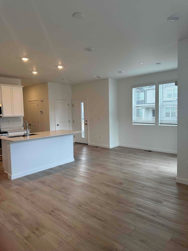 Photo - 5392 Euclid Dr