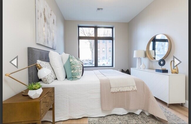 Building Photo - 70 Leo M Birmingham Pkwy Unit 405