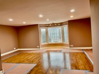 Dining and Living Room - 400 Ascot Dr Unit 2G