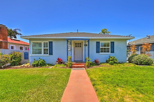 ***Charming 2 bed / 1 bath House in the He... - ***Charming 2 bed / 1 bath House in the He...