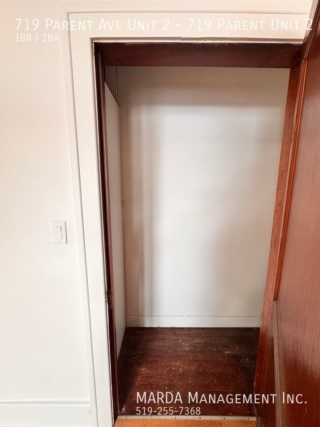 Photo - COZY 1 BED/1 BATH MAIN FLOOR UNIT + HYDRO & GAS! Unit 719 Parent  2