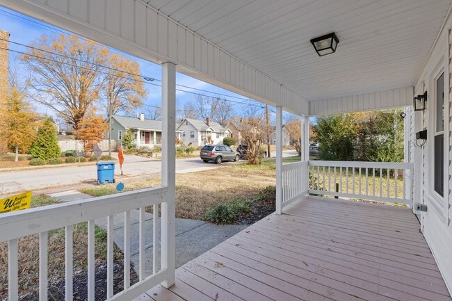 Photo - Remodeled 2 Bed & 1 Bath Home in Downtown Durham with Fenced yard!