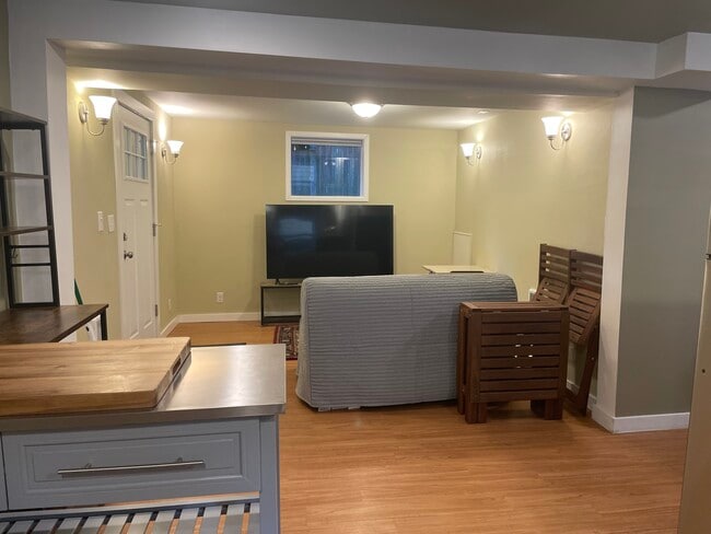 Photo - 2409 N 41st St Unit Wallingford apartment