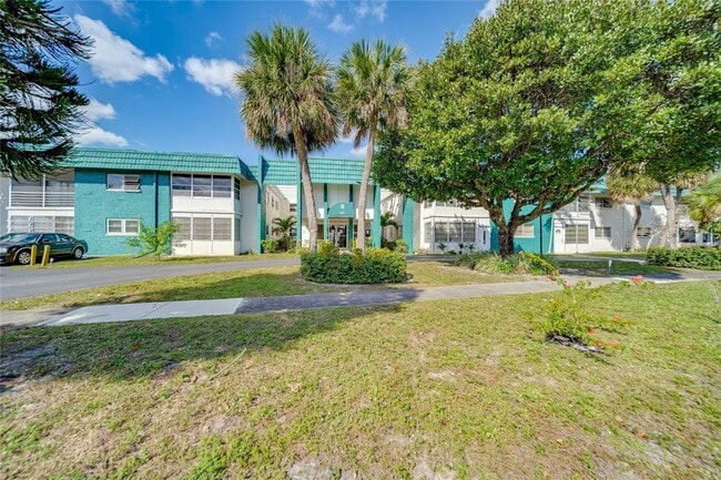 Building Photo - 2271 NW 47th Terrace Unit 107