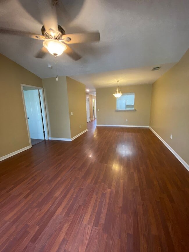 Photo - 3 bedroom 2 bath townhome in Towne Park