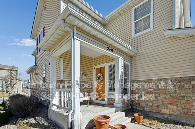 Photo - 2240a Whale Pt