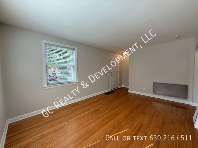 Photo - 837 7th Ave