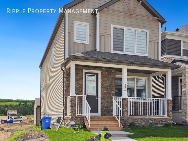 Photo - AMAZING 3 BEDS, 2.5 BATHS Detached Family Home | Unrivaled Layout Flexibility & Gourmet Kitchen