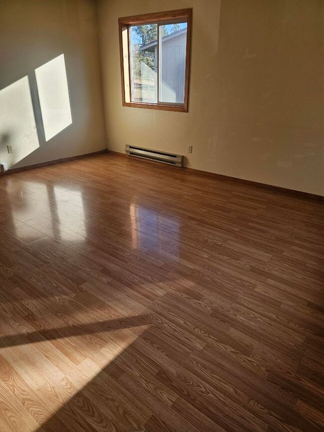 Photo - 6958 Winchester Dr Unit 6960
