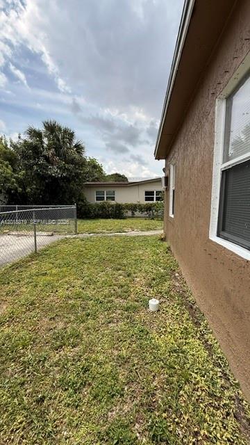 Photo - 646 NW 14th Terrace Unit APT EAST