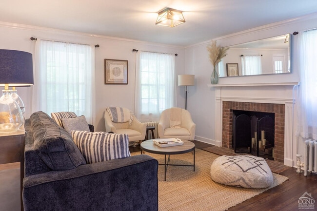 Photo - 426 Spook Rock Rd