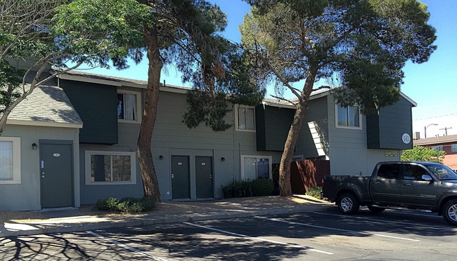 Photo - Green Tree Apartments
