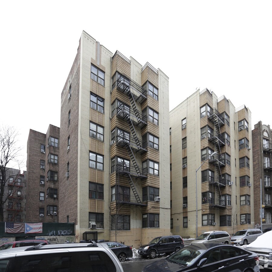 Photo - 2205 Creston Ave