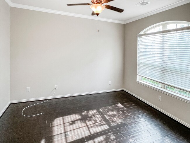 Photo - 25310 Evergreen Bend Dr
