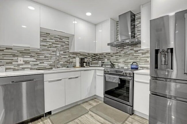 Building Photo - 3589 S Ocean Blvd Unit 511 Rental